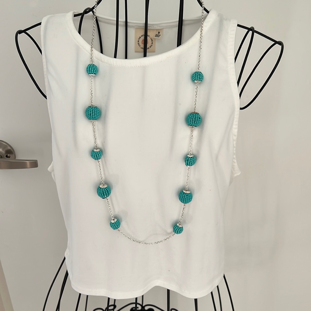 Lc Lauren Conrad Teal And Silver Beaded Necklace 29$